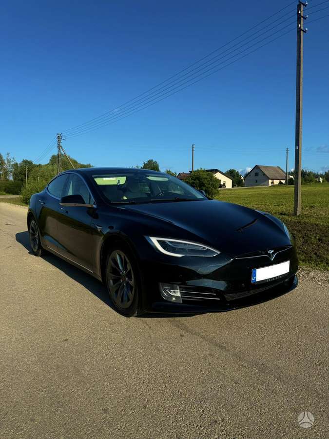 Tesla Model S, 75 кВт·ч, Хэтчбек