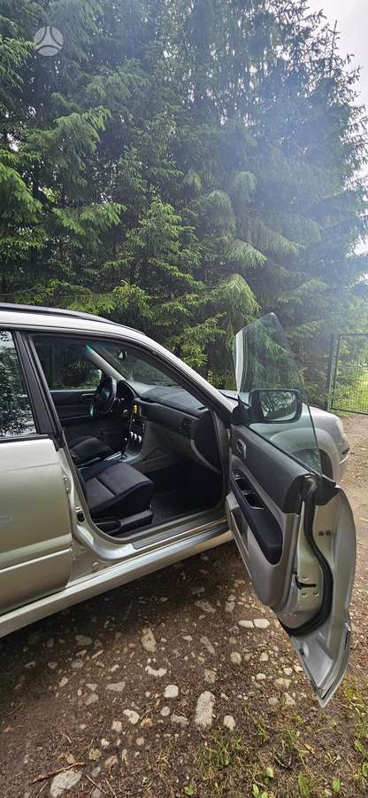Subaru Forester, 2.0 l., Внедорожник / Кроссовер