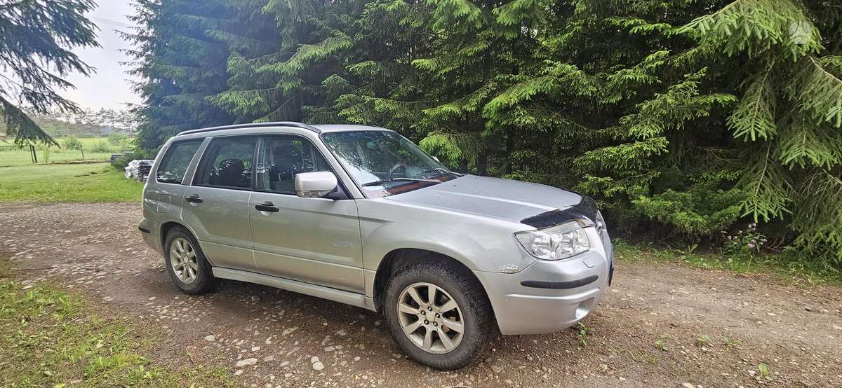 Subaru Forester, 2.0 l., Внедорожник / Кроссовер