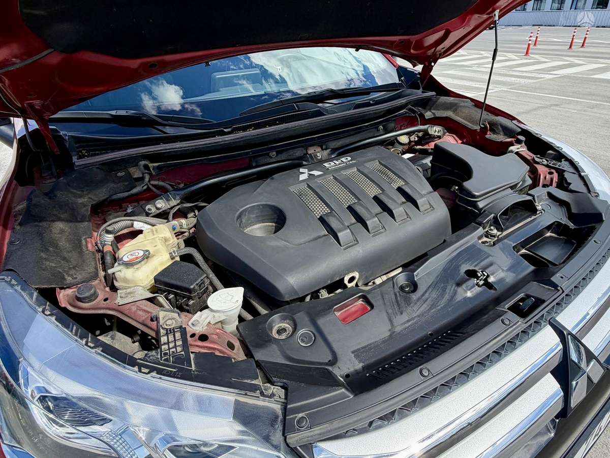 Mitsubishi Eclipse Cross, 2.3 l., off-road / crossover