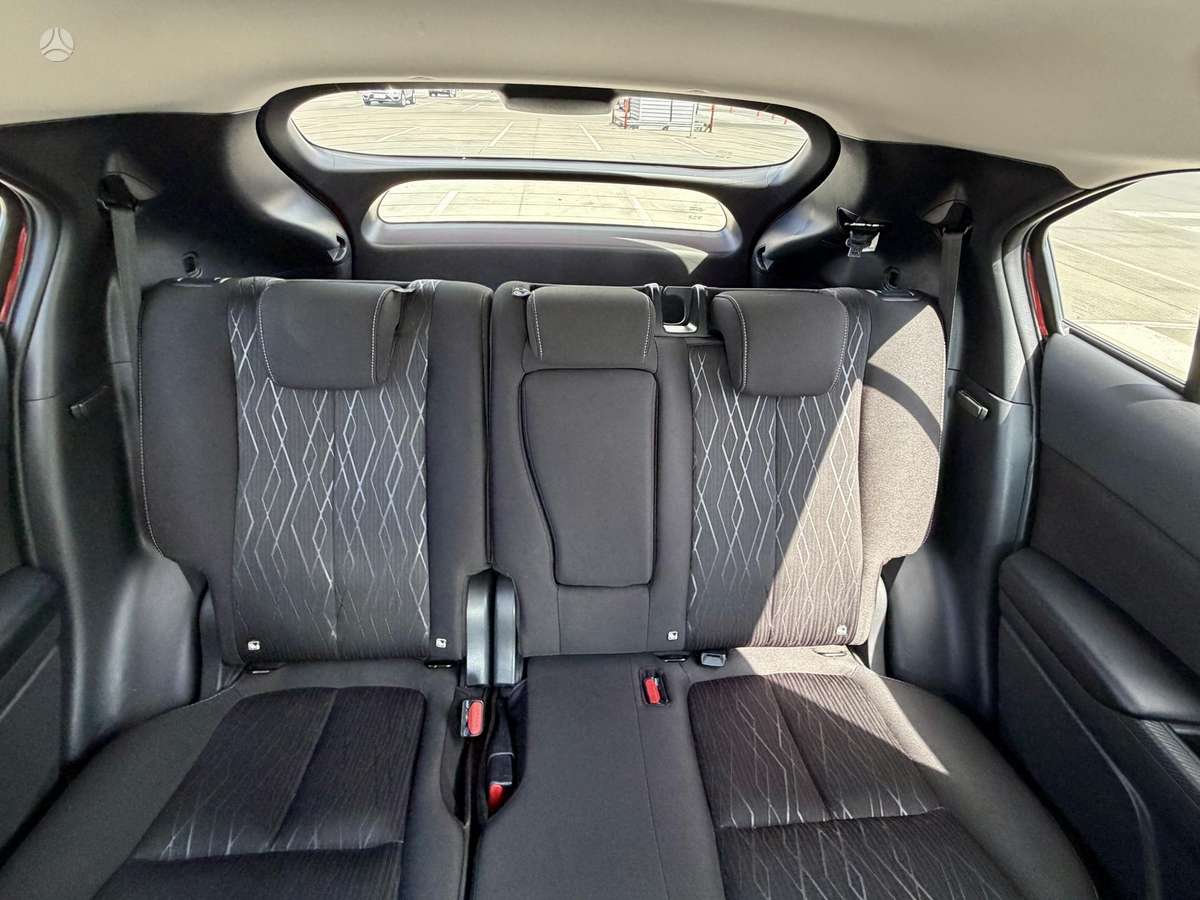 Mitsubishi Eclipse Cross, 2.3 l., off-road / crossover