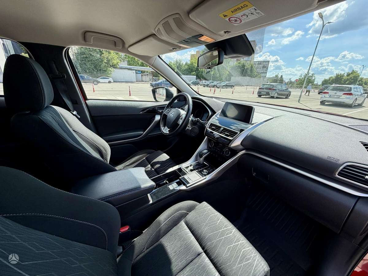 Mitsubishi Eclipse Cross, 2.3 l., off-road / crossover