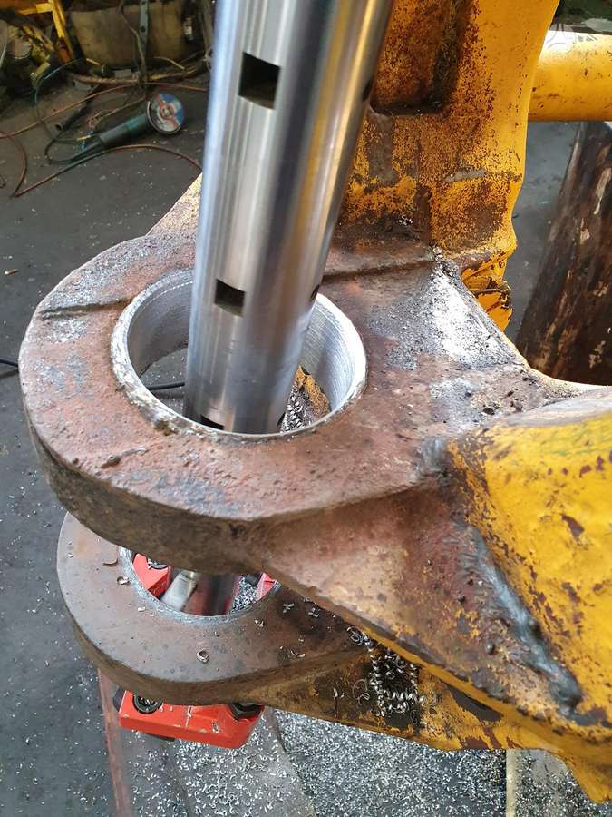 Kirowec Kirov K-700 K-701 K-744