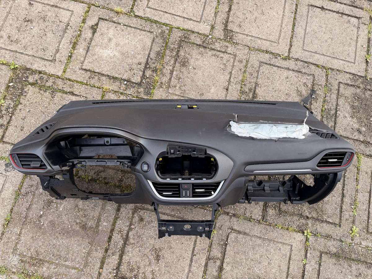 Ford Puma interior parts