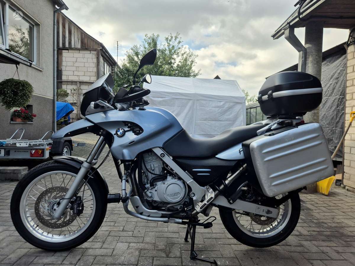 BMW F 650 GS 650cc, enduro / adventure