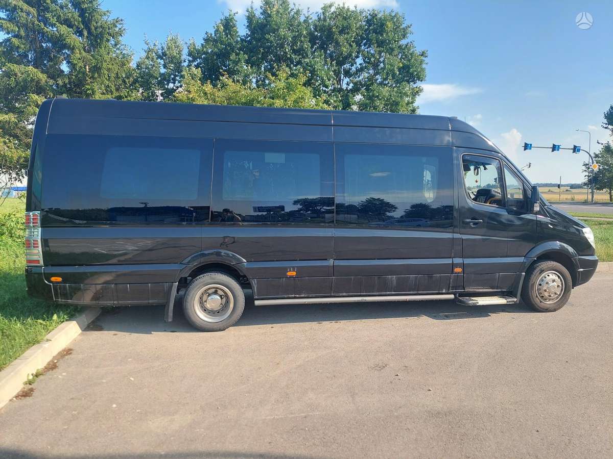 Mercedes-Benz Sprinter, пассажирский микроавтобус