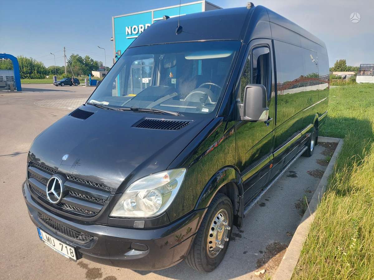Mercedes-Benz Sprinter, пассажирский микроавтобус