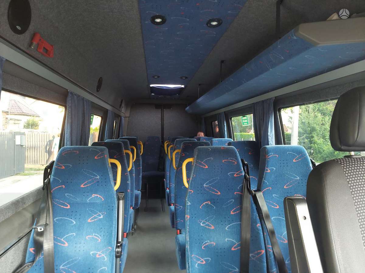 Mercedes-Benz Sprinter, пассажирский микроавтобус