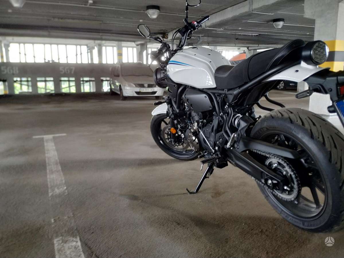 Yamaha XSR 700cc, street / классические