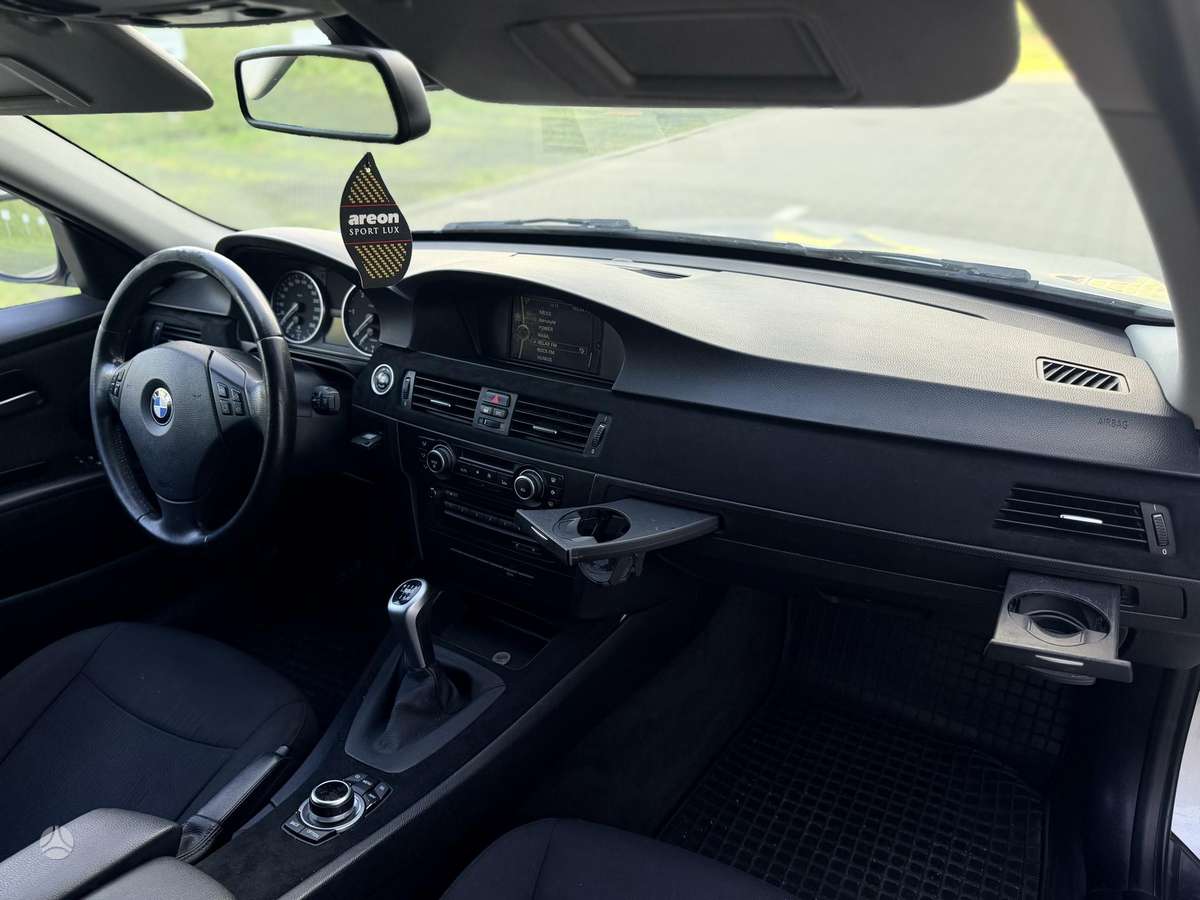 BMW 320, 2.0 l., Универсал
