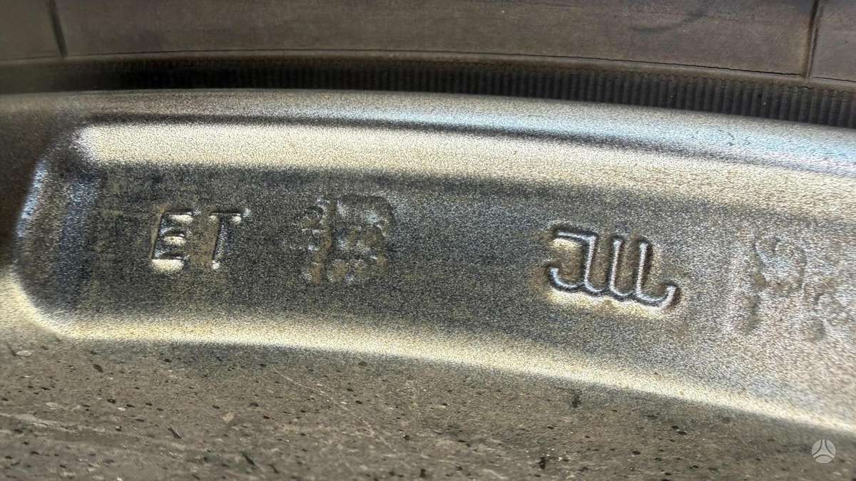 BMW X3, light alloy, R20