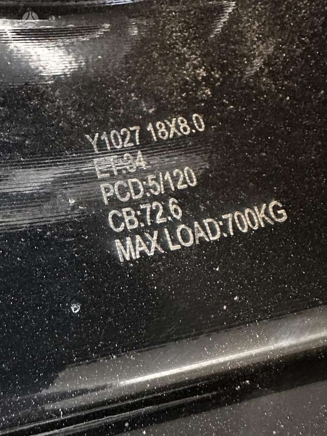 BMW, lengvojo lydinio, R18