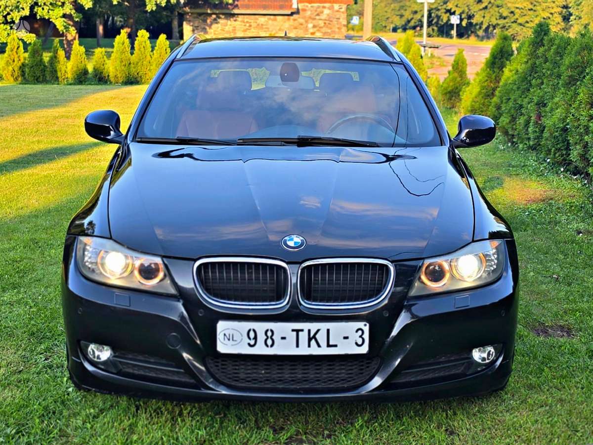 BMW 320, 2.0 l., Универсал
