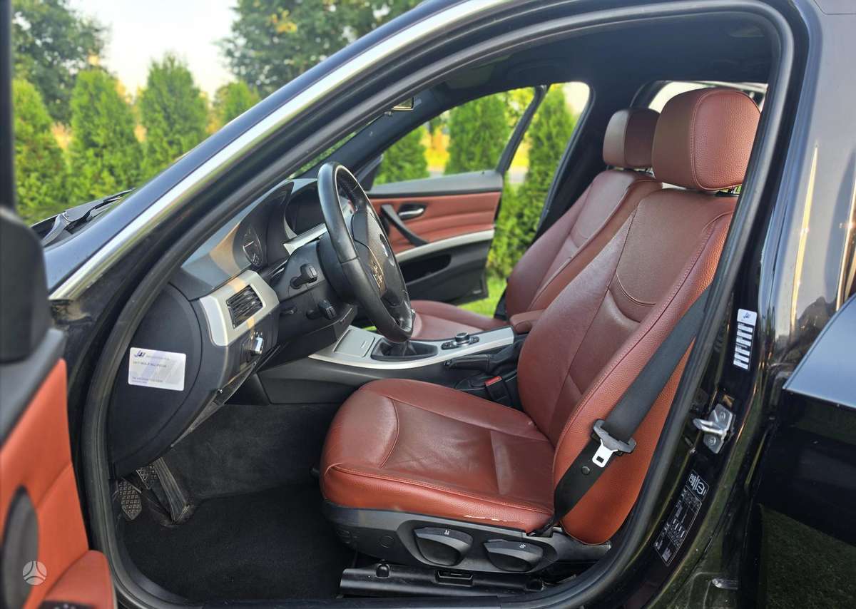 BMW 320, 2.0 l., Универсал