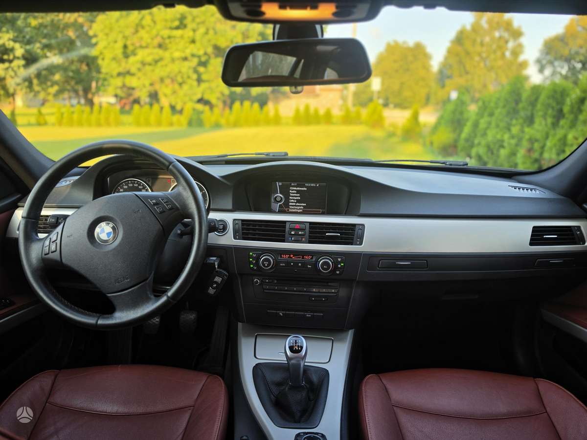BMW 320, 2.0 l., Универсал
