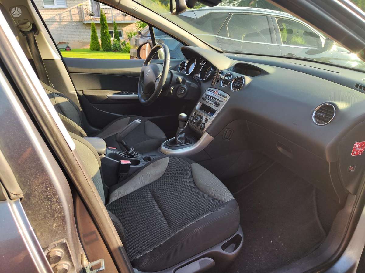 Peugeot 308 - 10