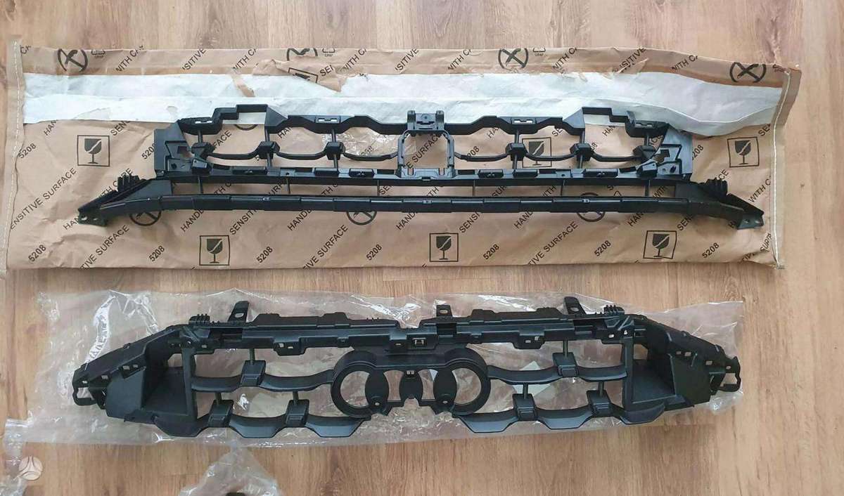 Audi RS 3 fenders, lights