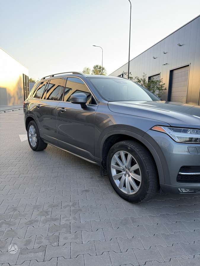 Volvo XC90 - 3