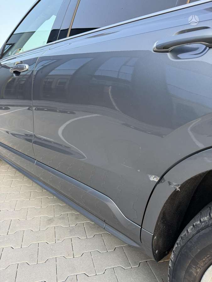 Volvo XC90 - 9