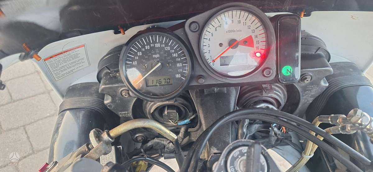 Suzuki GSX-R 600cc, superbikes