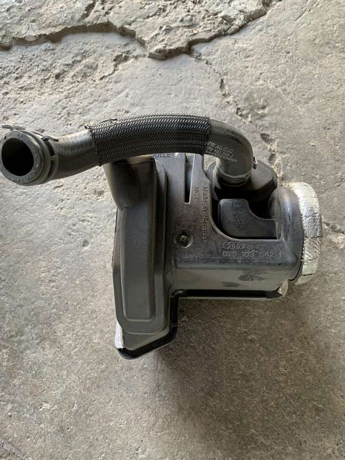Audi A8 engine cooling parts