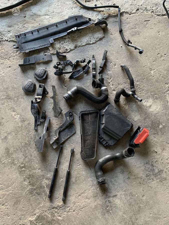 Audi A8 engine cooling parts