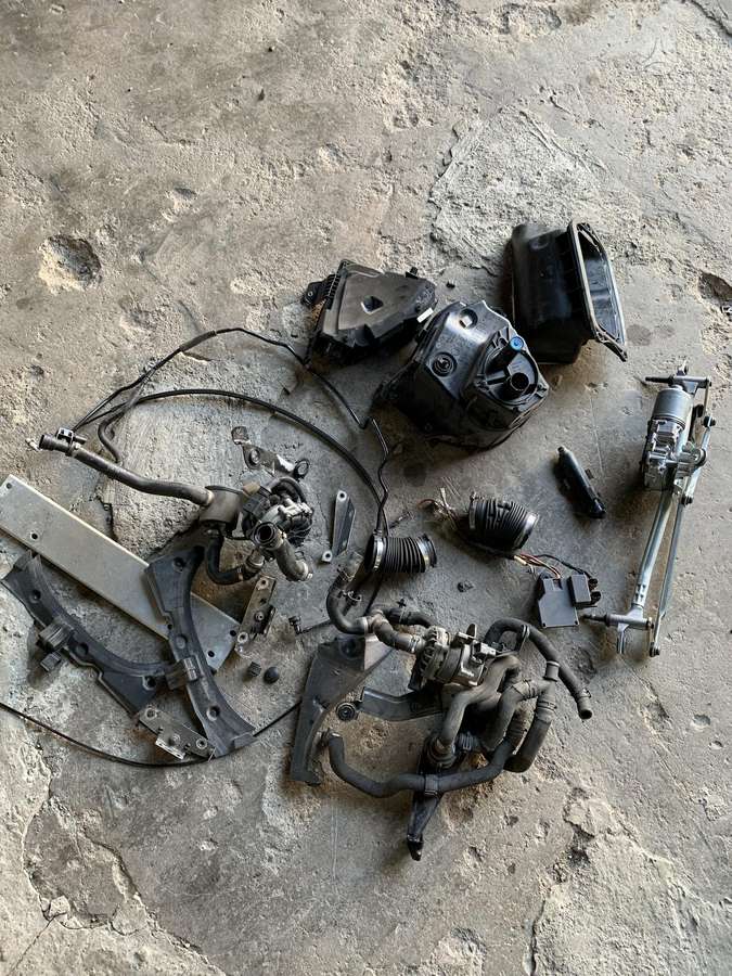 Audi A8 engine cooling parts