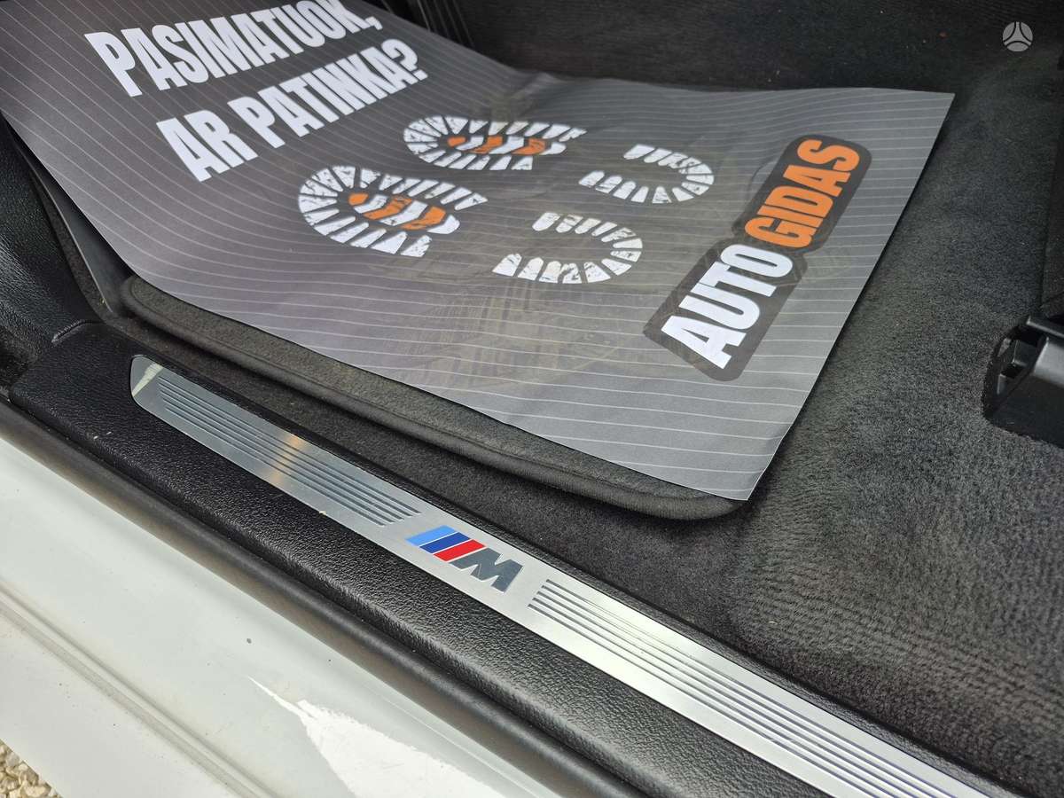 BMW X5, 4.4 l., off-road / crossover