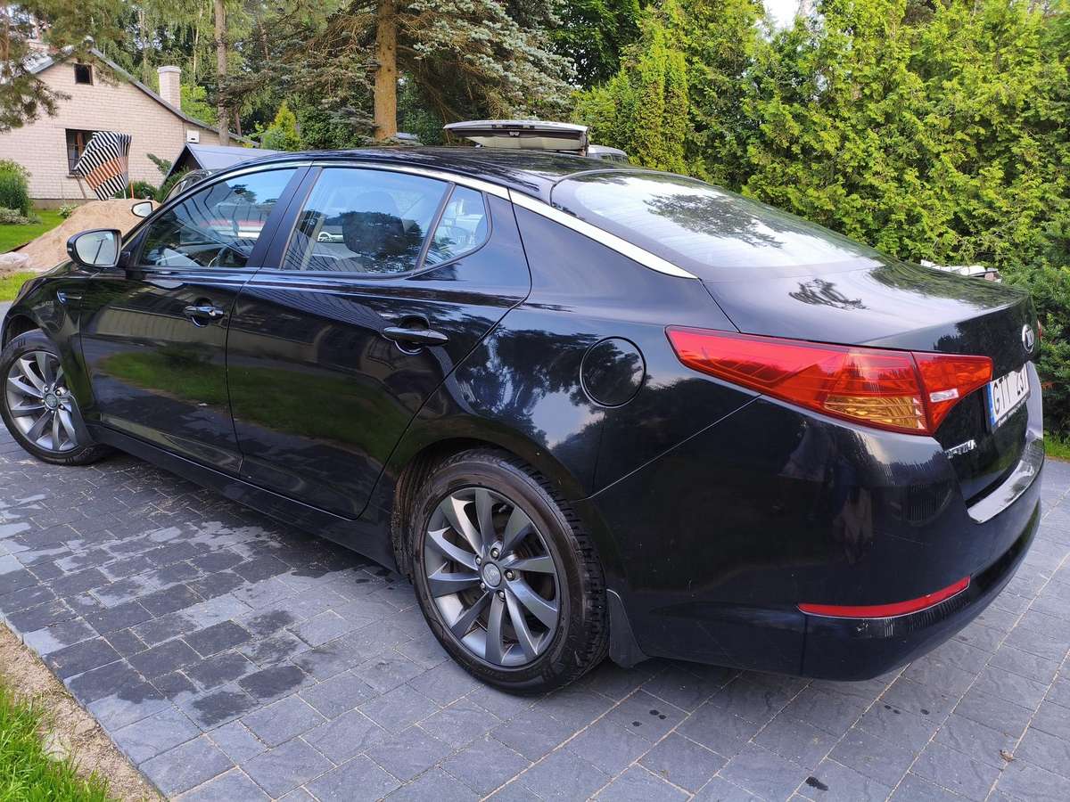 Kia Optima, 1.7 l., Седан