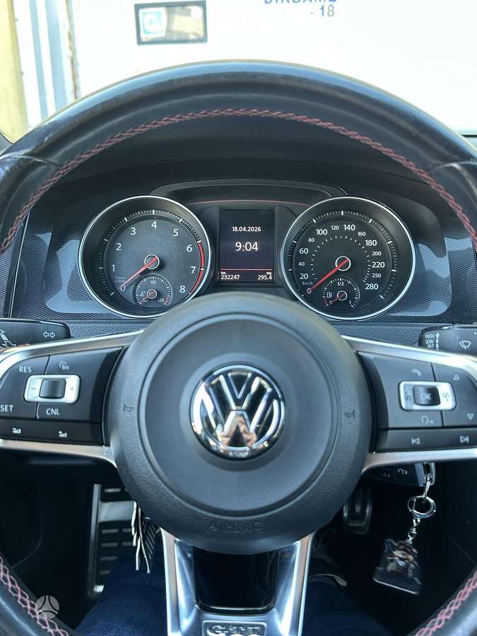 Volkswagen Golf, 2.0 l., hatchback