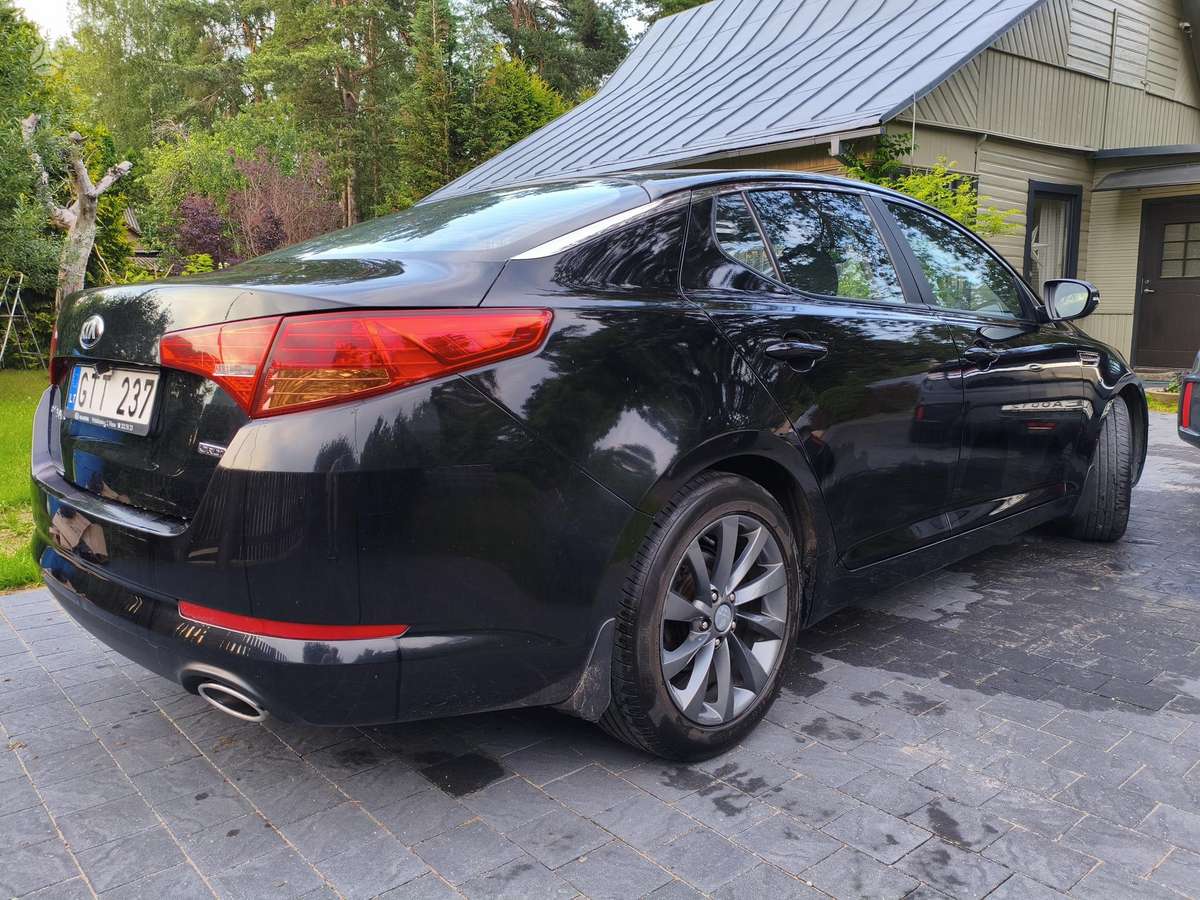 Kia Optima, 1.7 l., Седан