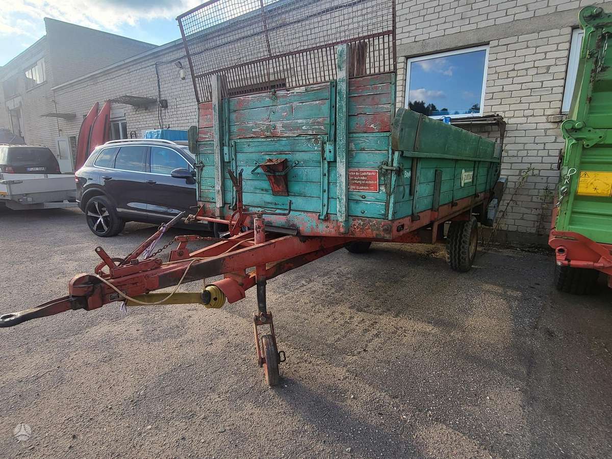 Ursus Unsin, manure shakers, compost shredders