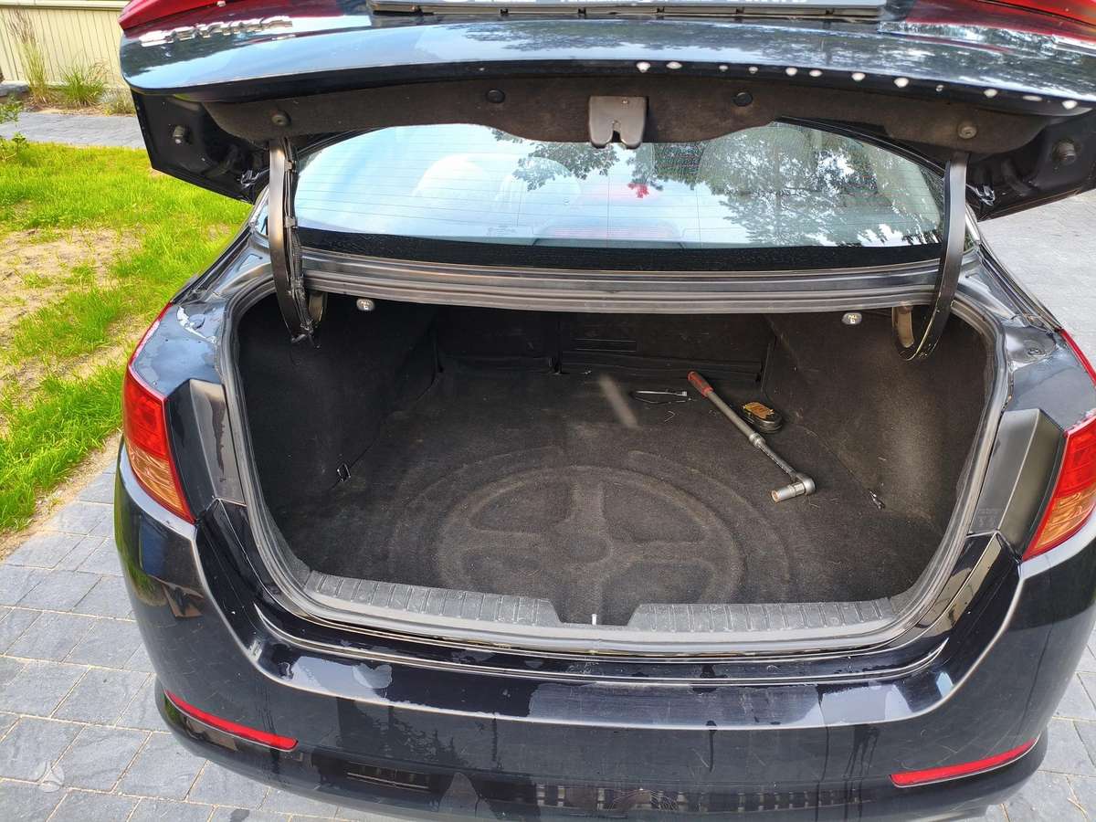Kia Optima, 1.7 l., Седан