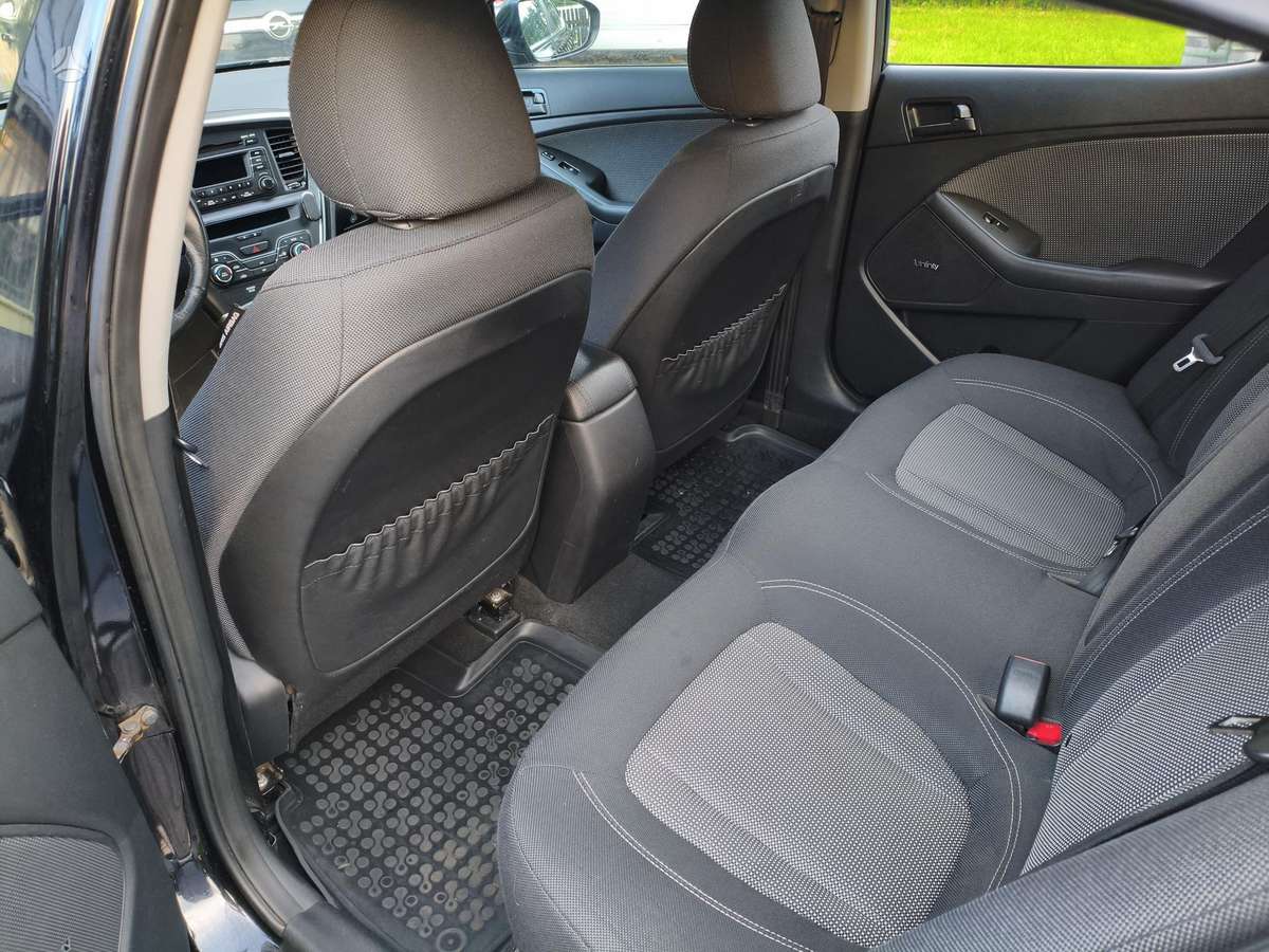 Kia Optima, 1.7 l., Седан