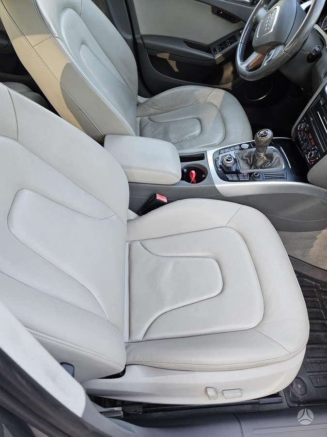 Audi A4, 2.0 l., sedanas