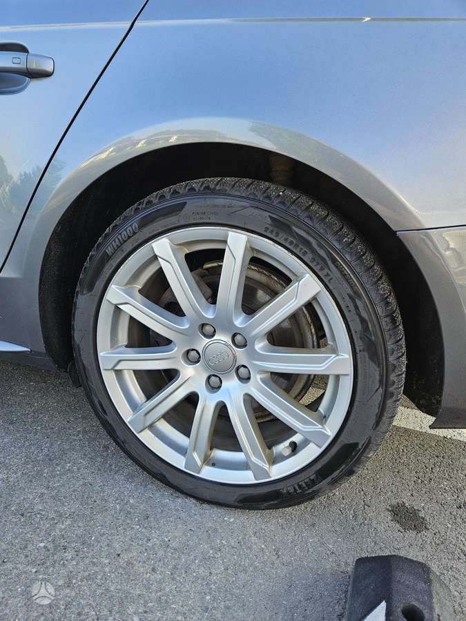 Audi A4, 2.0 l., sedanas