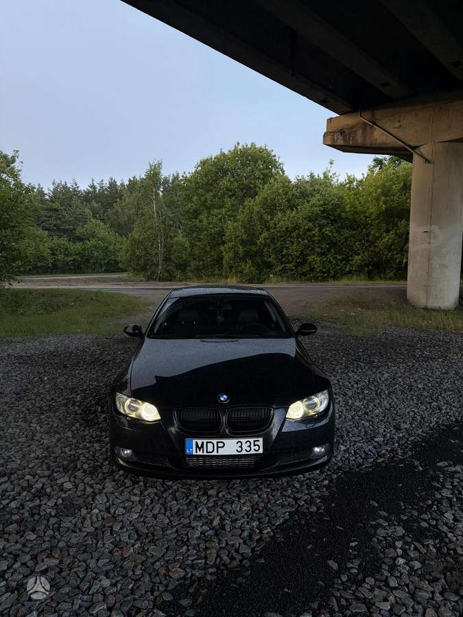 BMW 335, 3.0 l., Купе (coupe)