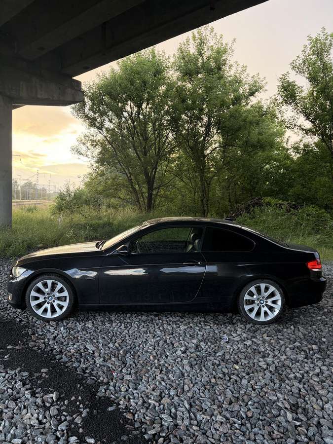 BMW 335, 3.0 l., Купе (coupe)