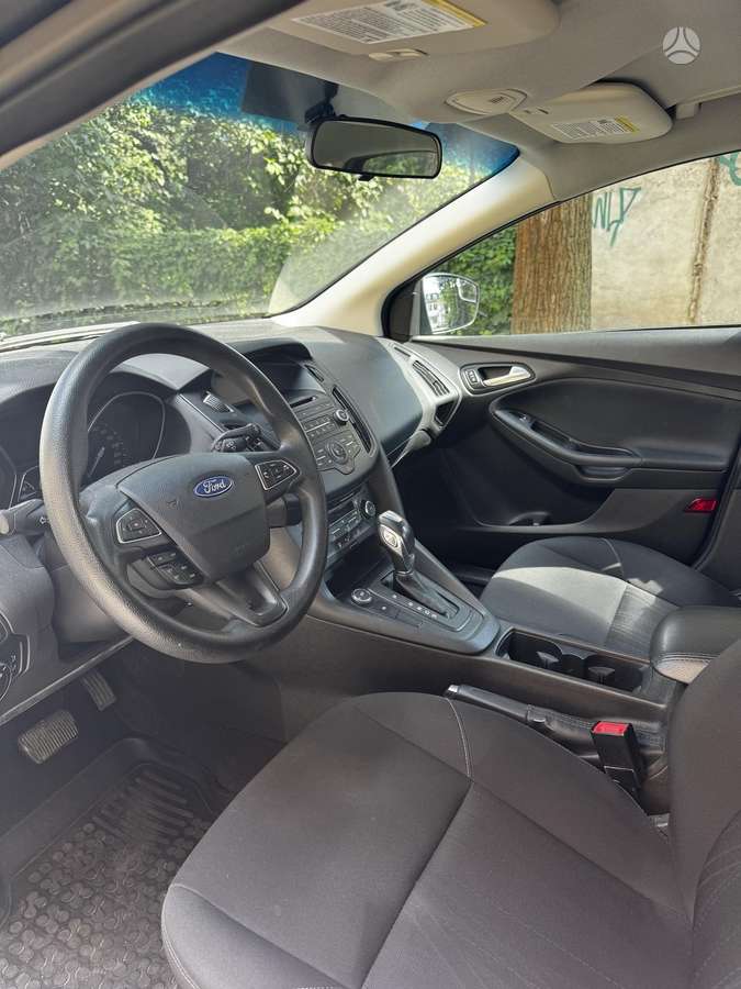 Ford Focus, 1.0 l., Хэтчбек