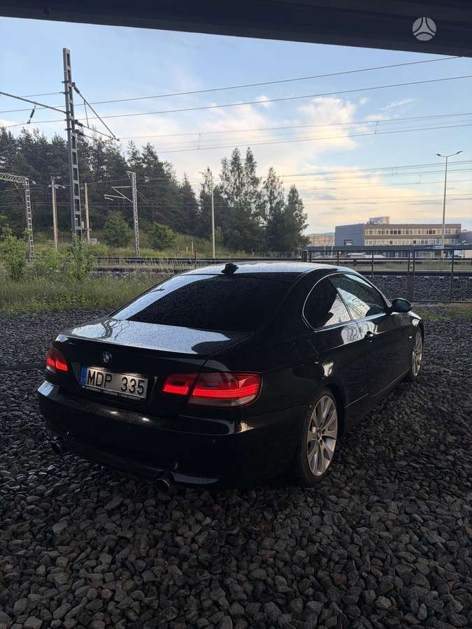 BMW 335, 3.0 l., Купе (coupe)