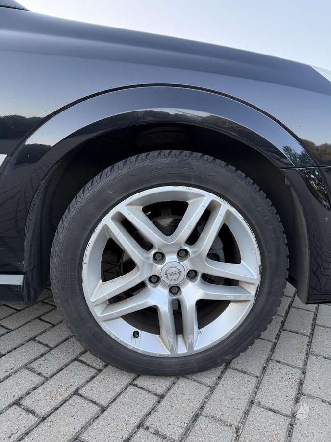 Opel Vectra, 1.9 l., hatchback