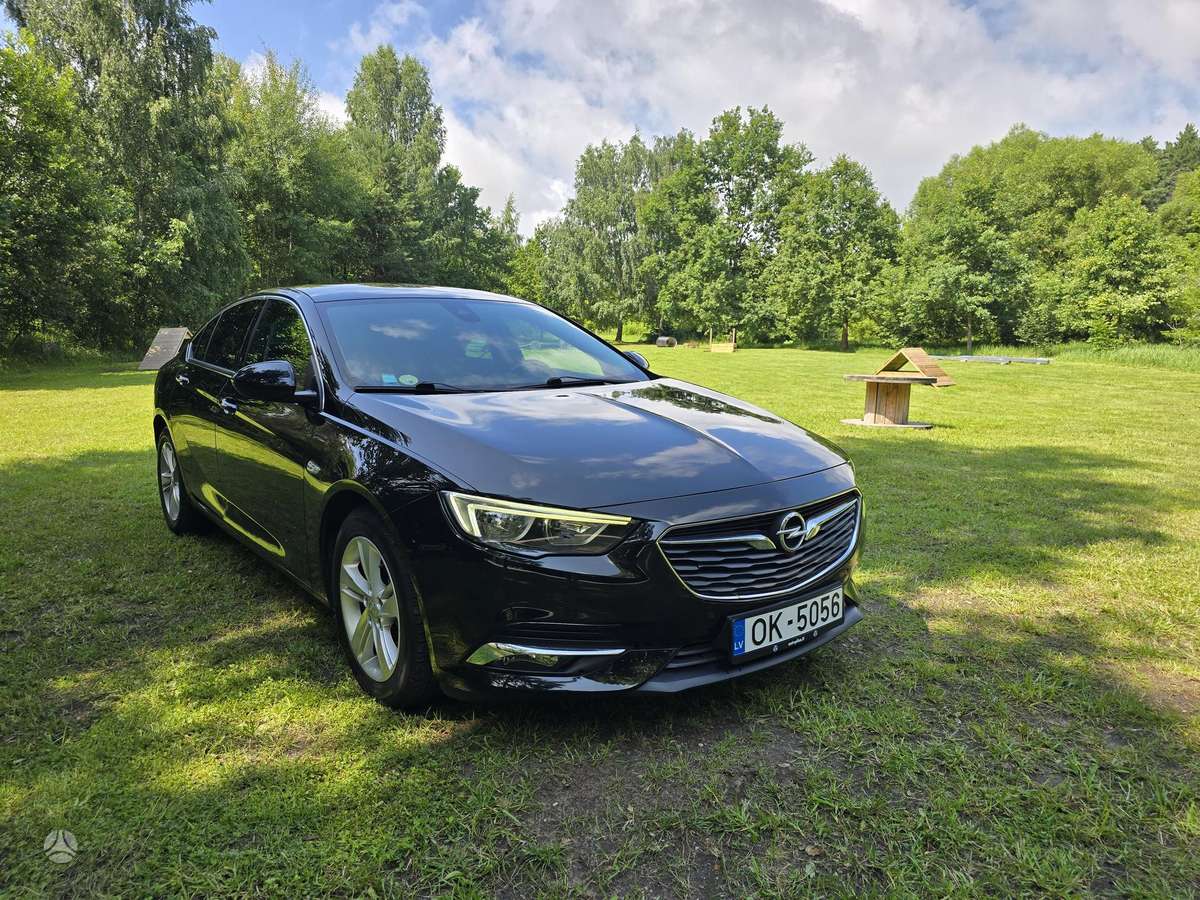 Opel Insignia, 1.6 l., hatchback