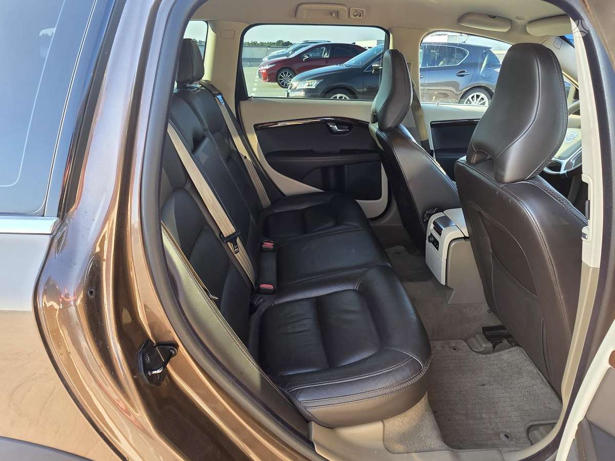 Volvo XC70, 2.4 l., Универсал