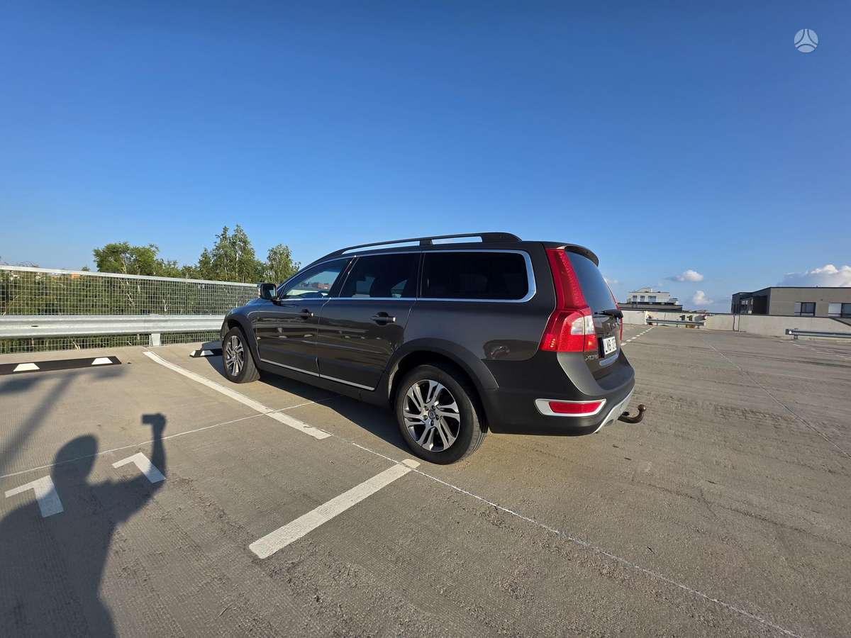 Volvo XC70 - 11