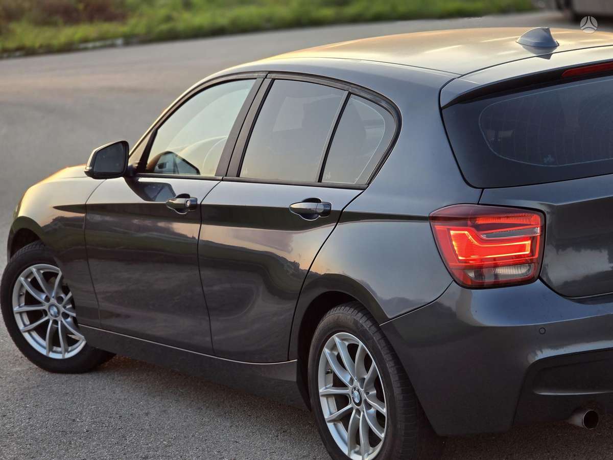 BMW 120, 2.0 l., Хэтчбек