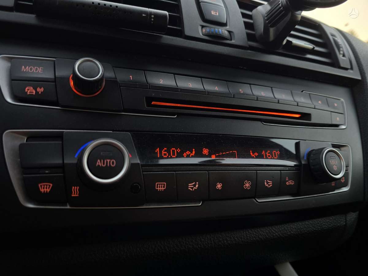 BMW 120, 2.0 l., Хэтчбек