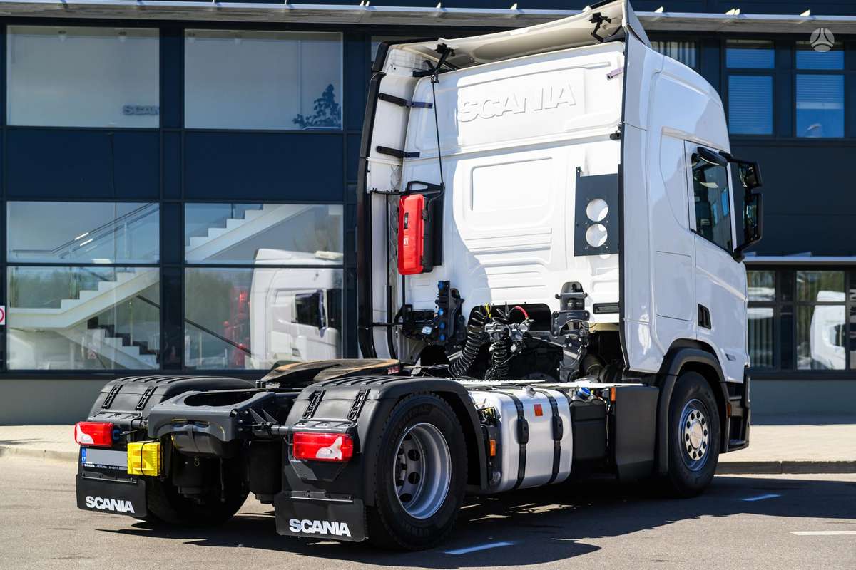 Scania R460A4x2NA, 2 miegamosios vietos