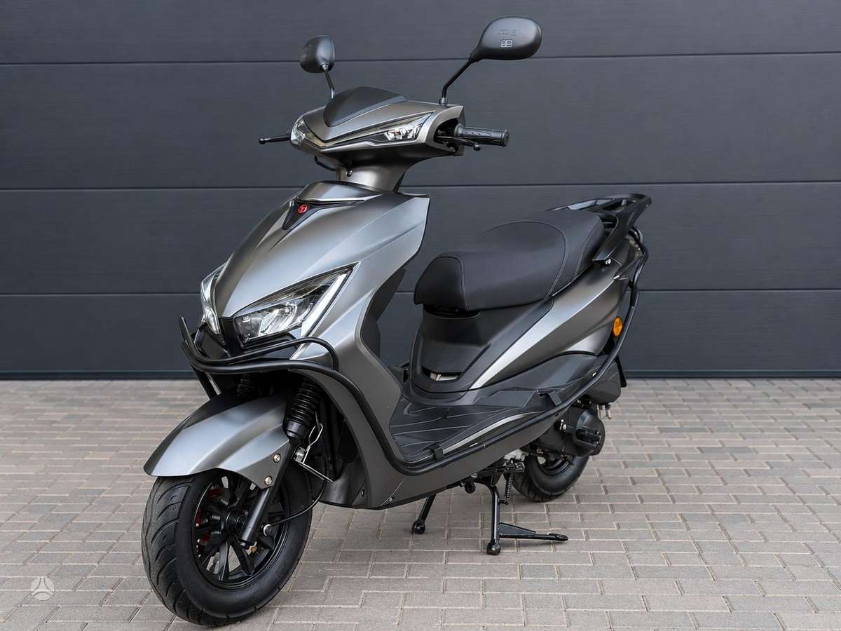 Yamaha Cygnus 49cc, мотороллеры / мопеды