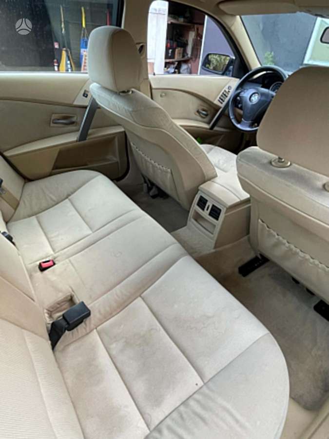 BMW 525, 2.5 l., Седан