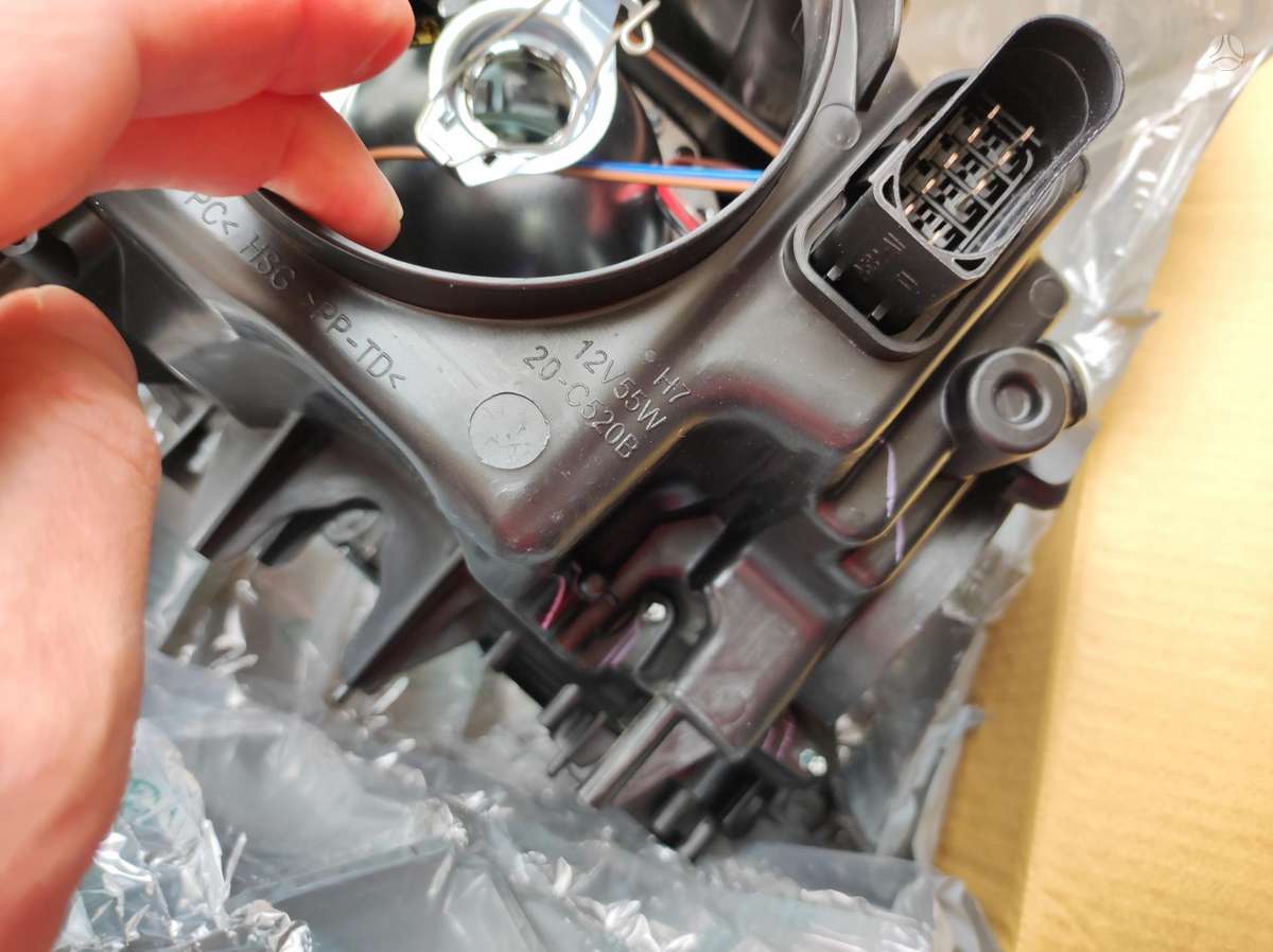Skoda Superb, 20-12520-05-2, lights